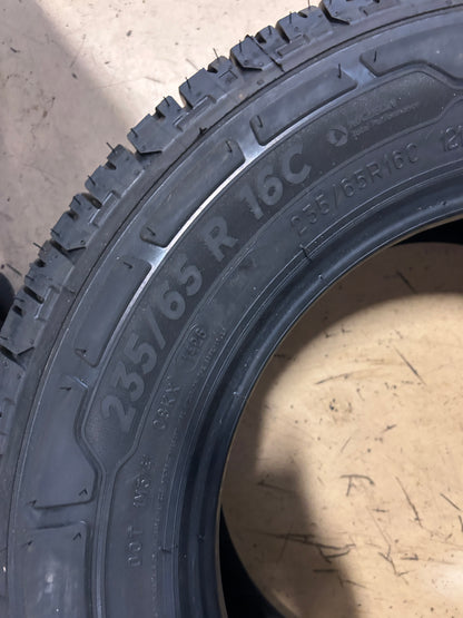 MICHELIN AGILIS CROSSCLIMATE 2 BSW P 235 65 16C 121/119R 10PLY VAN TIRE 27332