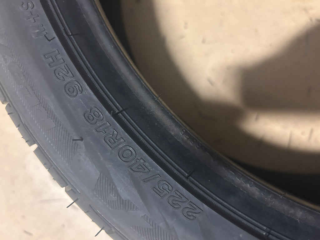 BRIDGESTONE POTENZA RE97AS-02 BSW P 225 40 18 92H XL ALL SEASON TIRE 003195