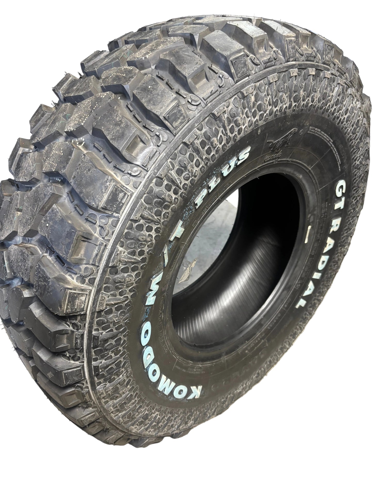 NOS GT RADIAL KOMODO MT PLUS RWL LT 33 12.5 15 108Q LRC MUD TERRAIN TIRE A294