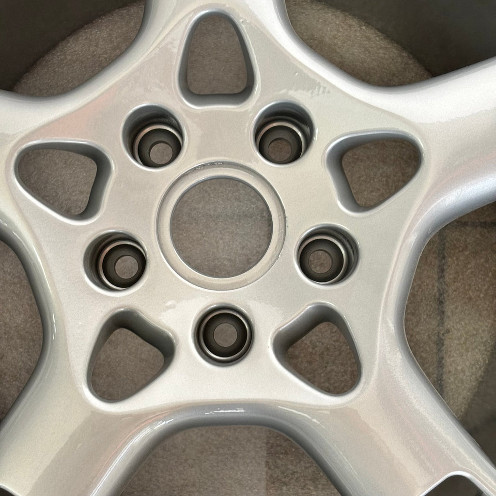 4 GENUINE PORSCHE CARRERA 997 8X19 11X19 STAGGARD WHEEL SET 99736215600 99736216201