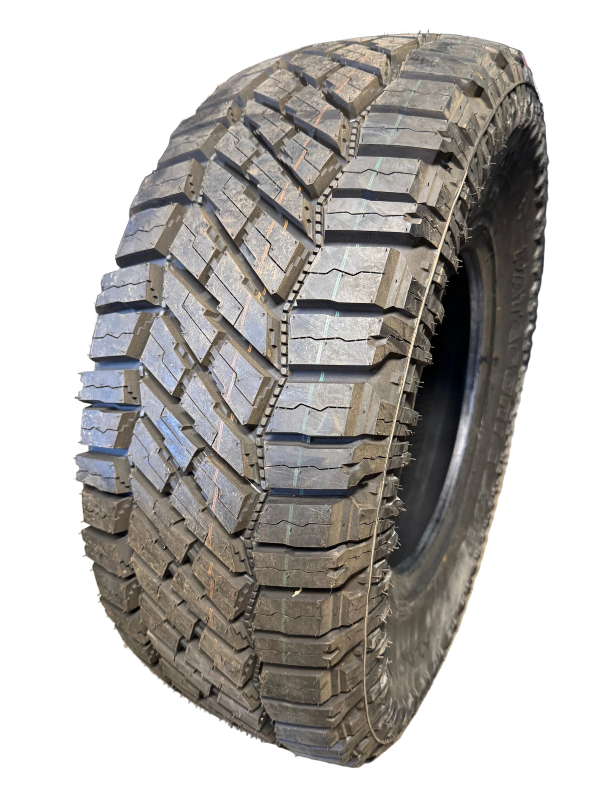 MILESTAR PATAGONIA X/T BSW LT 35 12.5 17 121Q 10PLY ALL TERRAIN TIRE 22229005