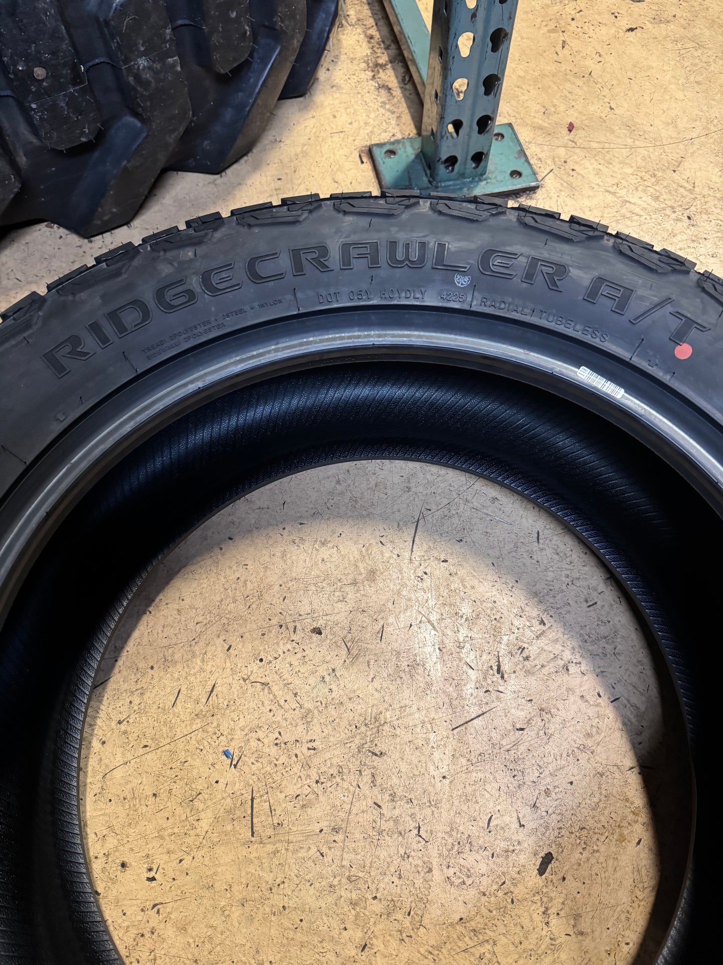 BLACKHAWK RIDGECRAWLER A/T BSW P 275 55 20 117T XL ALL TERAIN TIRE 4120848V