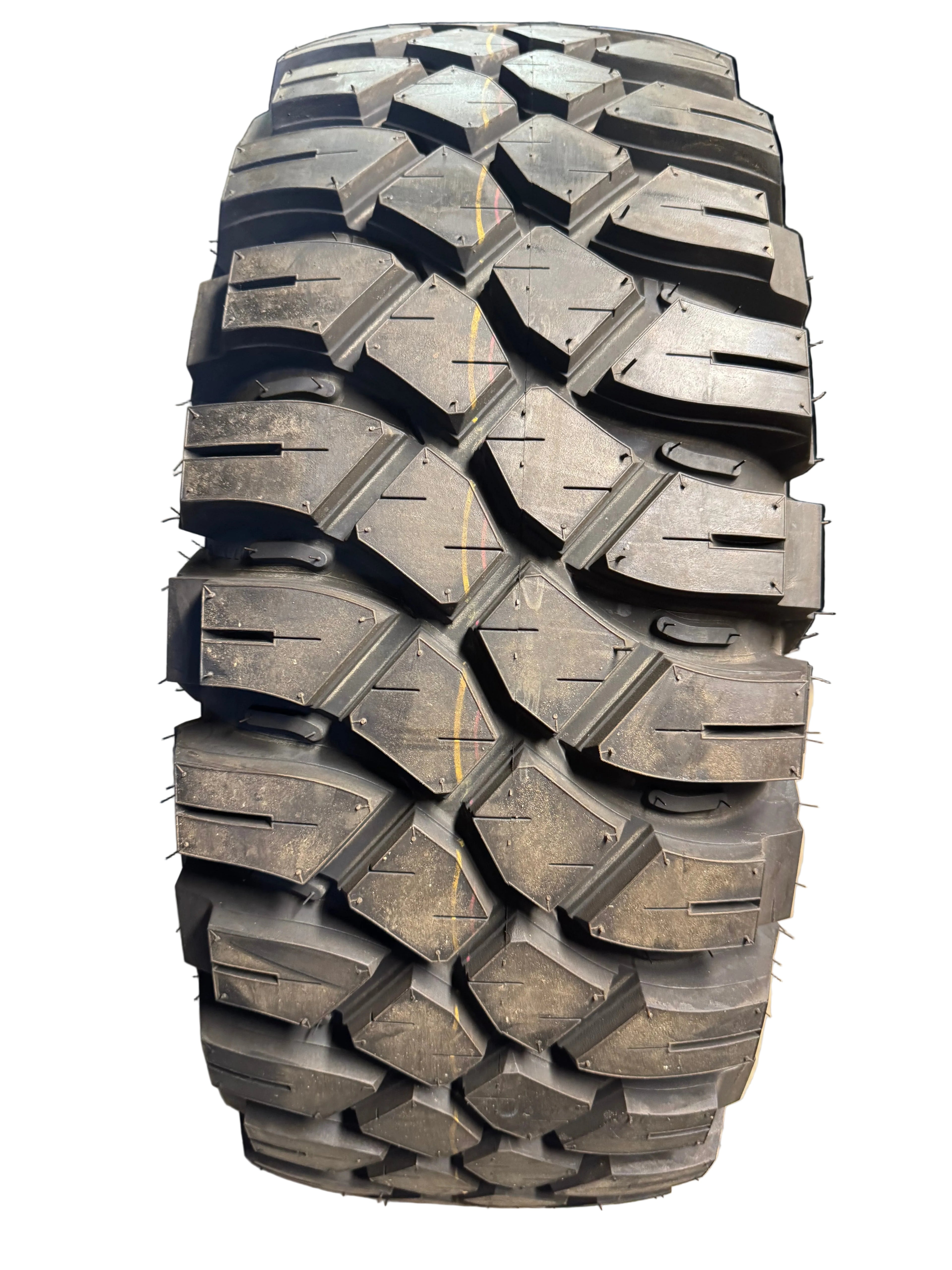 NOS MAXXIS CREEPY CRAWLER LT M8090 BSW LT 35 12.5 17 121L 10PLY MUD TERRAIN TIRE TL30007100