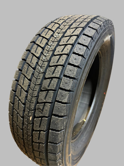 4 NOS DUNLOP WINTERMAXX SJ8 BSW P 245 60 18 105R WINTER TIRES 290124119