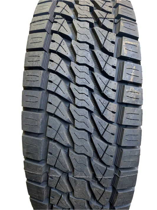 LEO LION SPORT A/T BSW LT 285 75 16 126/123R 10 PLY ALL TERRAIN TIRE 221005273