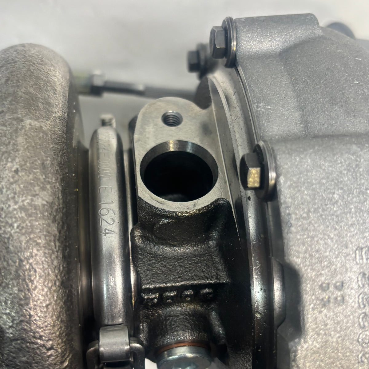 GENUINE FORD TURBOCHARGER ASSY. 24-25 FORD F-150 LR3Z-6K682-B