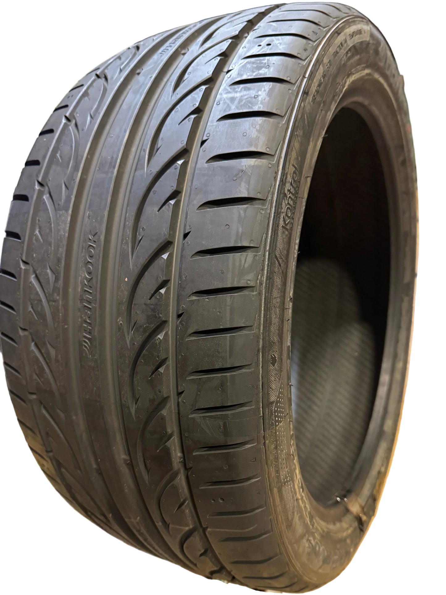 2 NOS HANKOOK VENTUS V12 EVO2 BSW P 255 40 18 99Y XL UHP TIRE 1015252