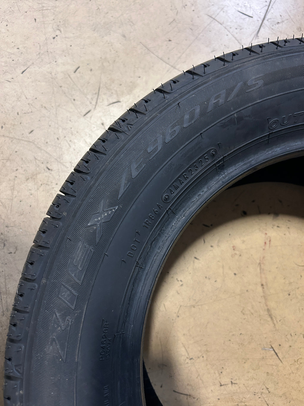 FALKEN ZIEX ZE960 A/S BSW P 225 55 16 95V SL UHP TIRE 28962670