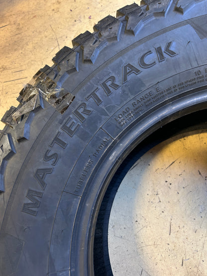 MASTERTRACK BADLANDS AT LT 285 70 17 126/123S 10PLY ALL TERRAIN TIRE MASTAT023