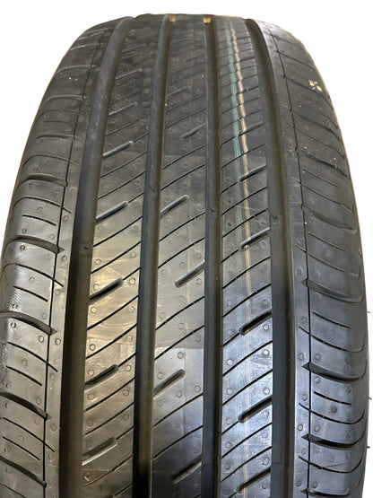 2 NOS KUMHO SOLUS TA31 BSW P 235/65R17 104H ALL SEASON TIRE 2161953