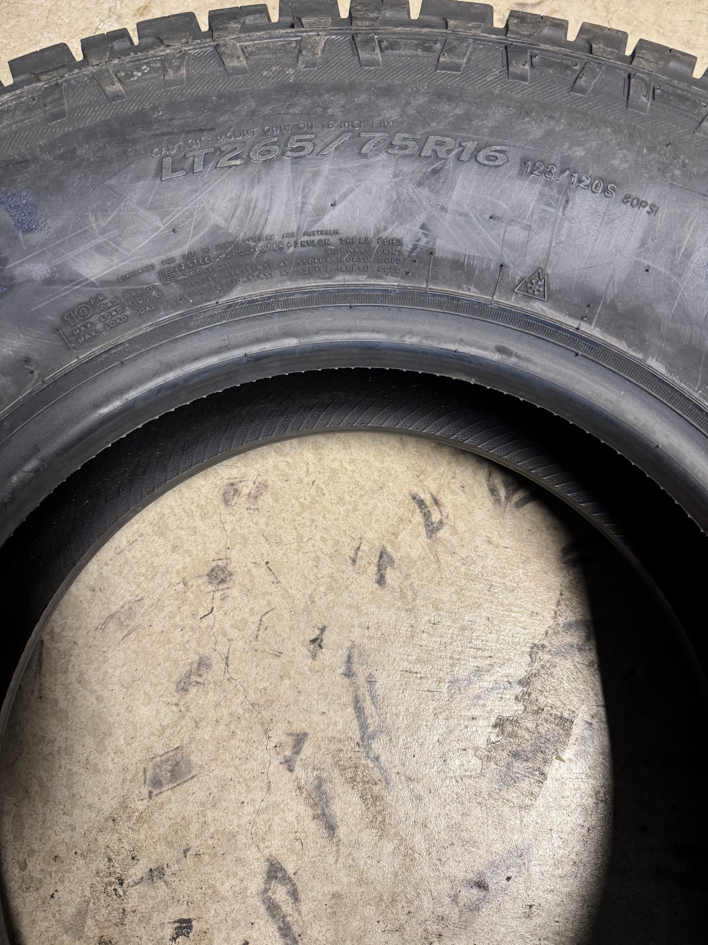 PATHFINDER ALL TERRAIN OWL LT 265 75 16 123/120S 10PLY  TIRE 2020521