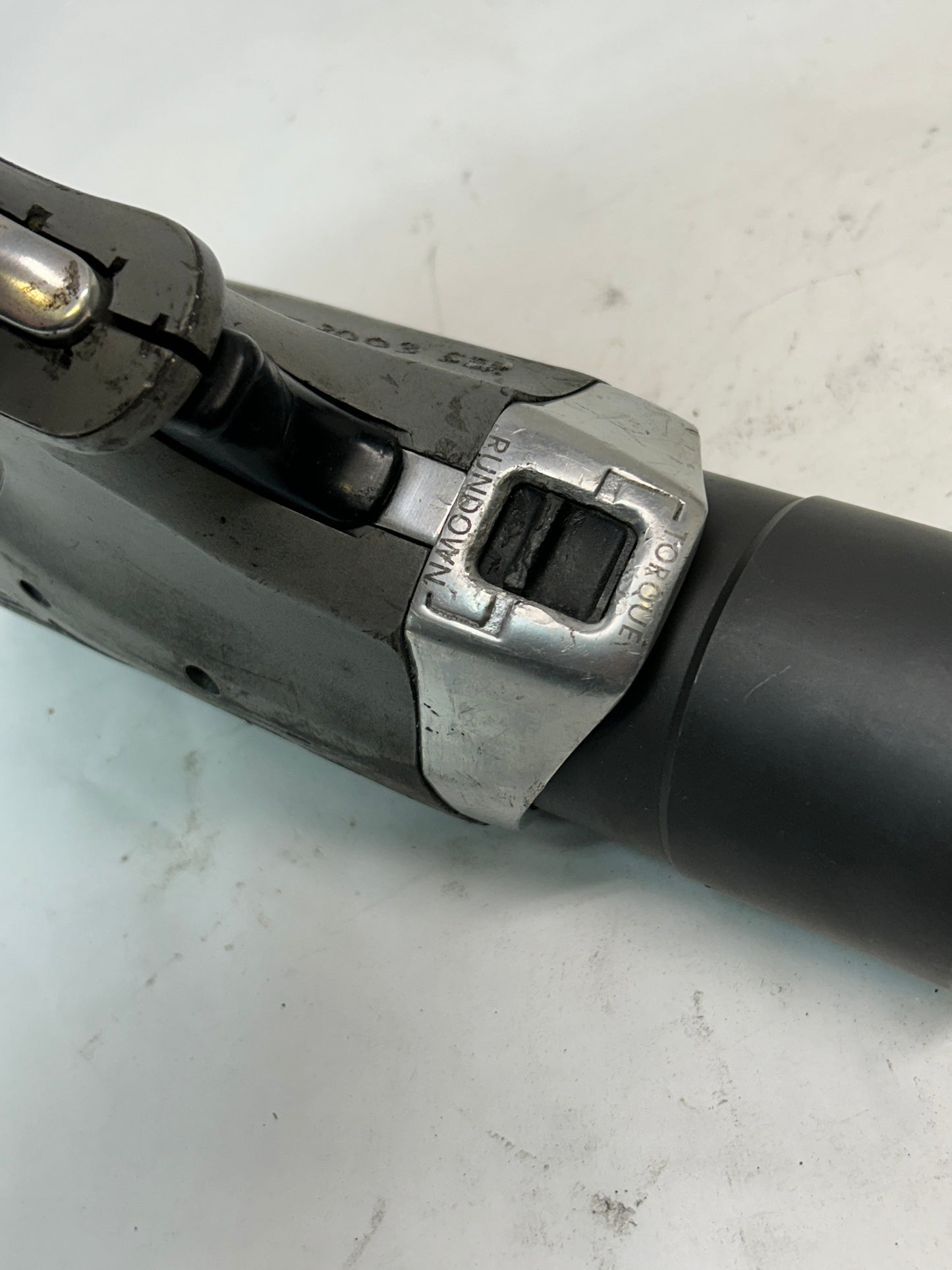 HYTORC 3/4" LITHIUM SERIES II ELECTRIC TORQUE TOOL w/ BATTERIES