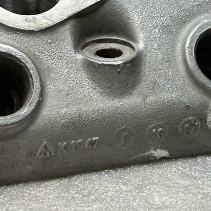 PORSCHE 928 S2 4.7L V8 CYLINDER HEAD MISSING PARTS 9281043483R