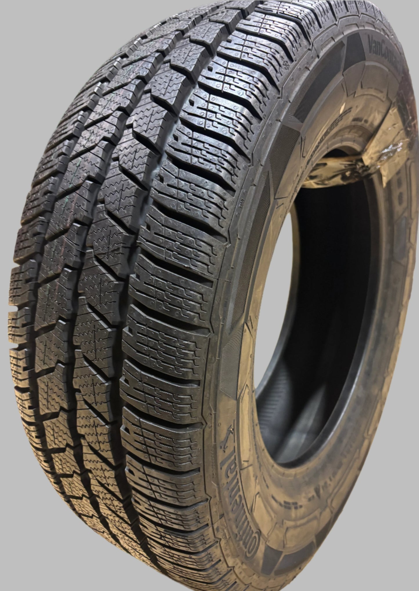 NOS CONTINENTAL VANCONTACT WINTER 235 65 15 121/116R LRE 10 PLY VAN TIRE 04531410000