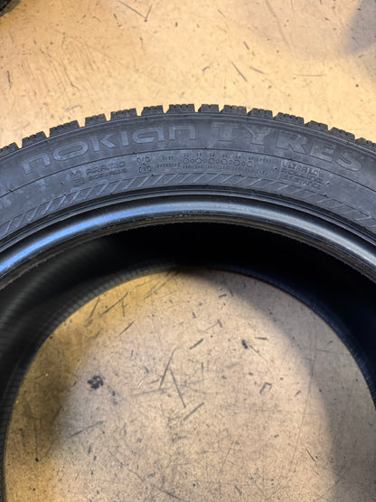 NOKIAN HAKKAPELIITTA R5 SUV BSW P 275 45 20 110T XL WINTER TIRE T432241