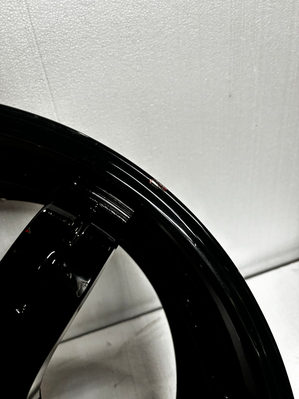 2 USED FRONT REPAINTED NISSAN GTR GT-R R35 20X9.5 ET45 5X4.5