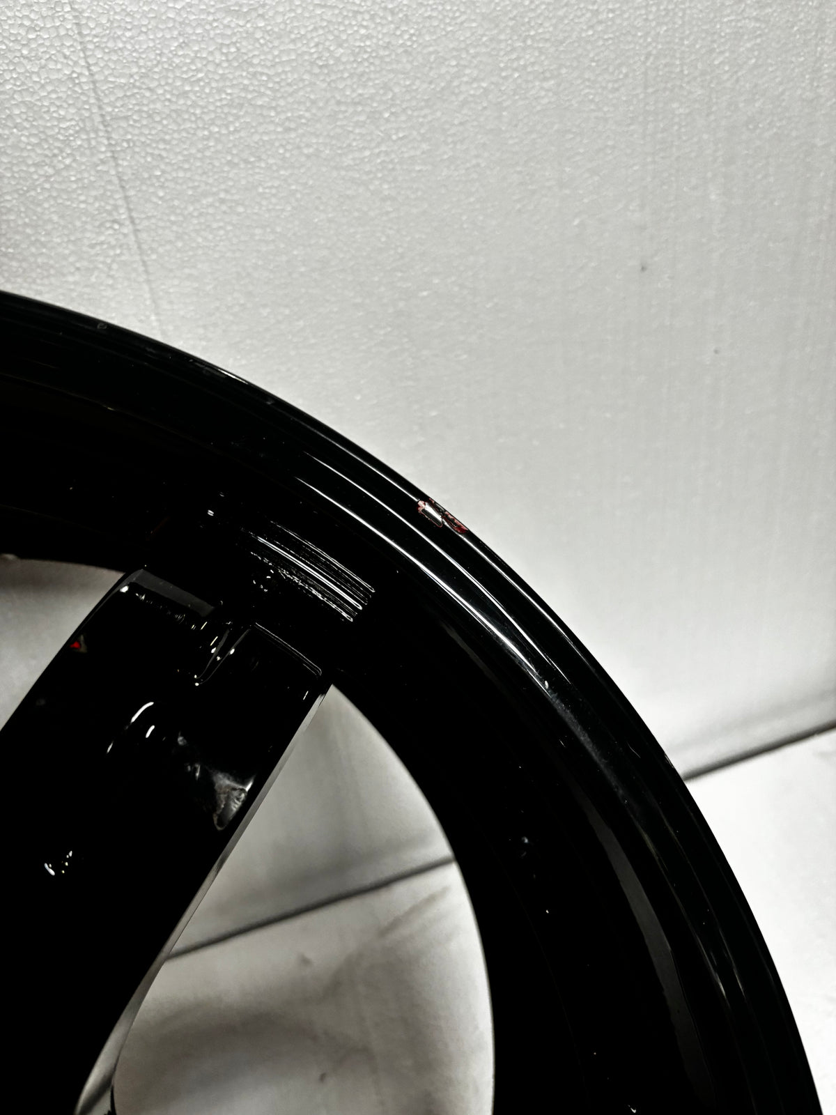 2 USED FRONT REPAINTED NISSAN GTR GT-R R35 20X9.5 ET45 5X4.5