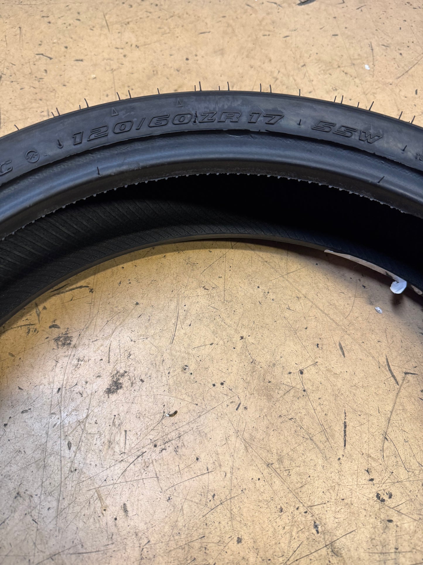 SHINKO 009 RAVEN RADIAL BSW 120 60 17 55W FRONT MOTORCYCLE TIRE 874040