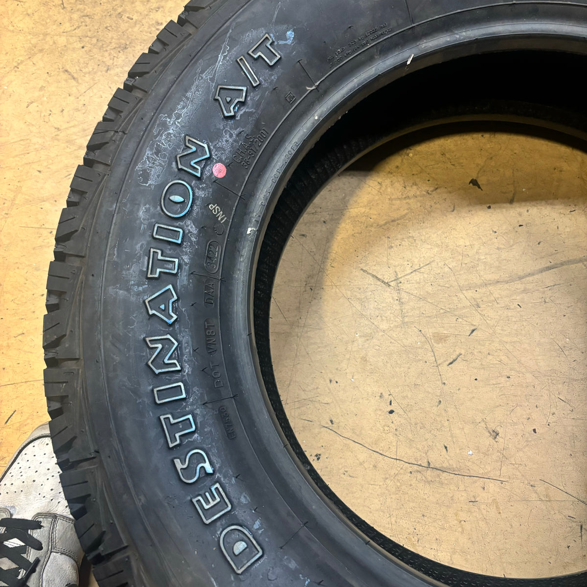 FIRESTONE DESTINATION A/T RWL P 245 65 17 105T SL ALL TERRAIN TIRE 003345