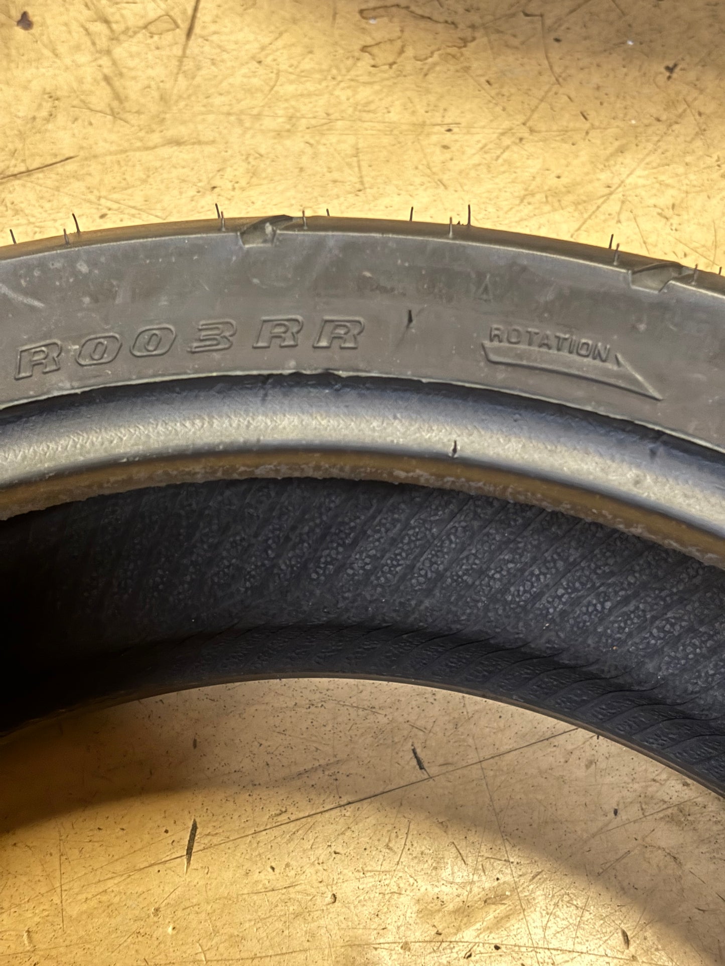 SHINKO R003RR STEALTH BSW 190 50 17 73W REAR MOTORCYCLE TIRE 87-4008