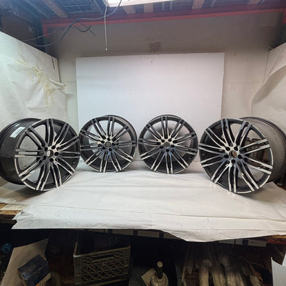 GENUINE PORSCHE MACAN 21 INCH STAGGERED SET F:21X9 ET26 R:21X10 ET26 WHEELS