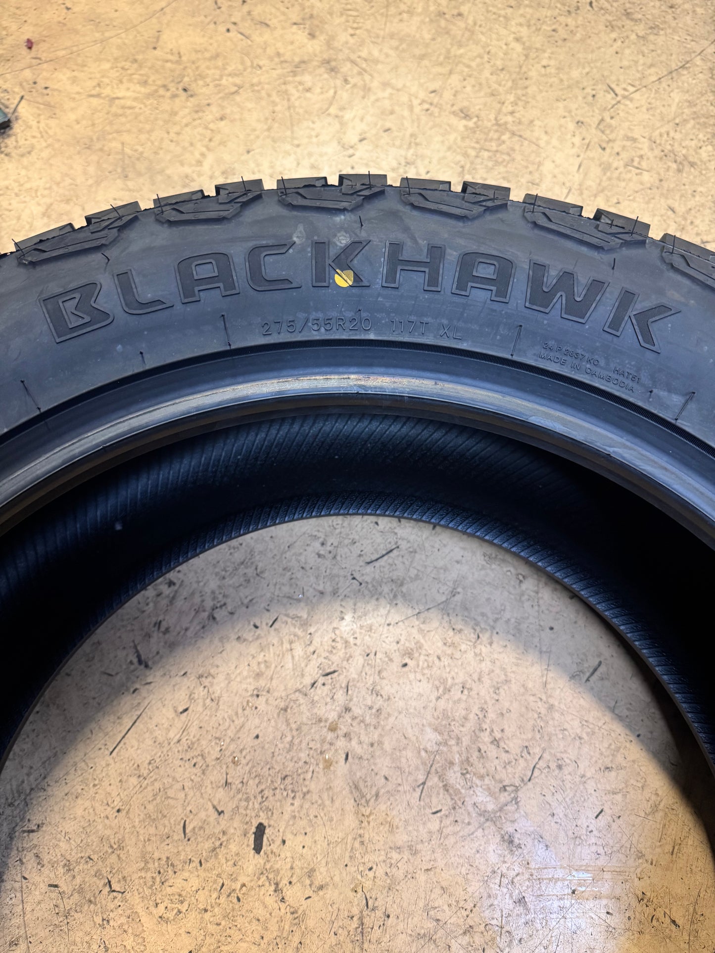 BLACKHAWK RIDGECRAWLER A/T BSW P 275 55 20 117T XL ALL TERAIN TIRE 4120848V