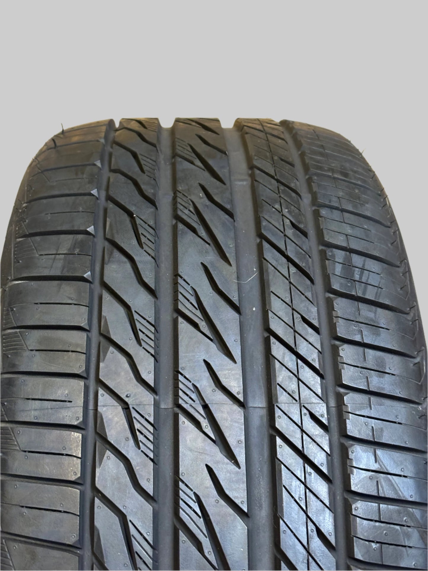 NEW OLD STOCK NITTO MOTIVO P 245 40 18 97Y XL UHP TIRE 210210