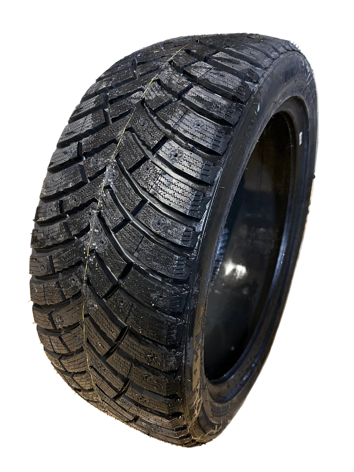 2 NEXEN WINGUARD WINSPIKE 3 STUDLESS BSW P 235 45 18 98T XL WINTER TIRE 18418NXK