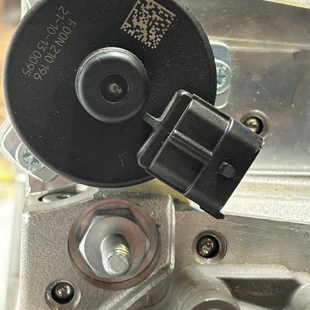 REMAN. GENUINE DETROIT DIESEL HIGH PRESSURE FUEL PUMP RA4720900850