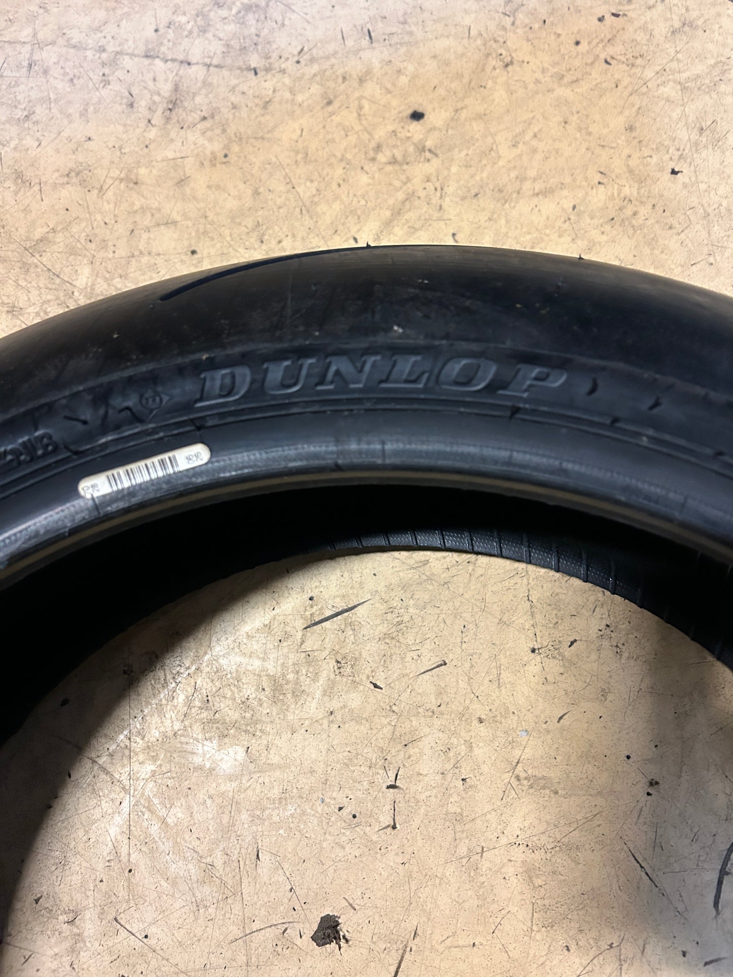DUNLOP SPORTMAX Q5S BSW 180 55 17 73W REAR MOTORCYCLE TIRE 45258206
