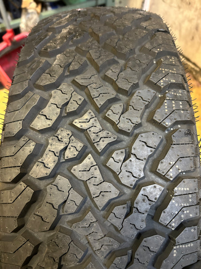 NOS ATLANDER ROVERCLAW A/T RWL P 245 65 17 107T ALL TERRAIN TIRE AT1009