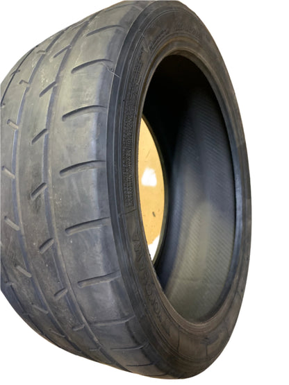 2 USED OS YOKOHAMA ADVAN A052 BSW P  225 40 18 92Y XL SUMMER TIRE 110115210