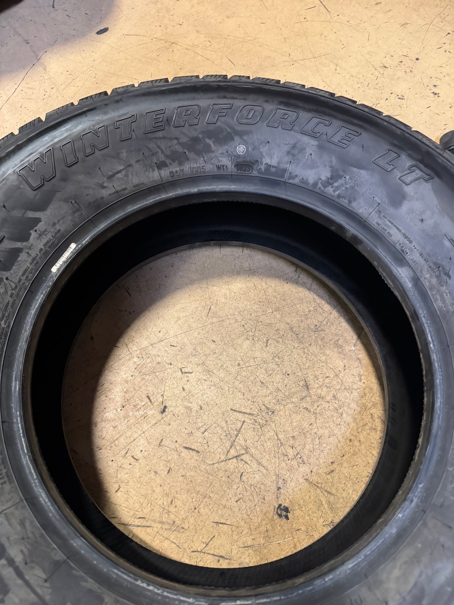 FIRESTONE WINTER FORCE LT BSW LT 275 70 18 125/122R 10PLY WINTER TIRE 246403