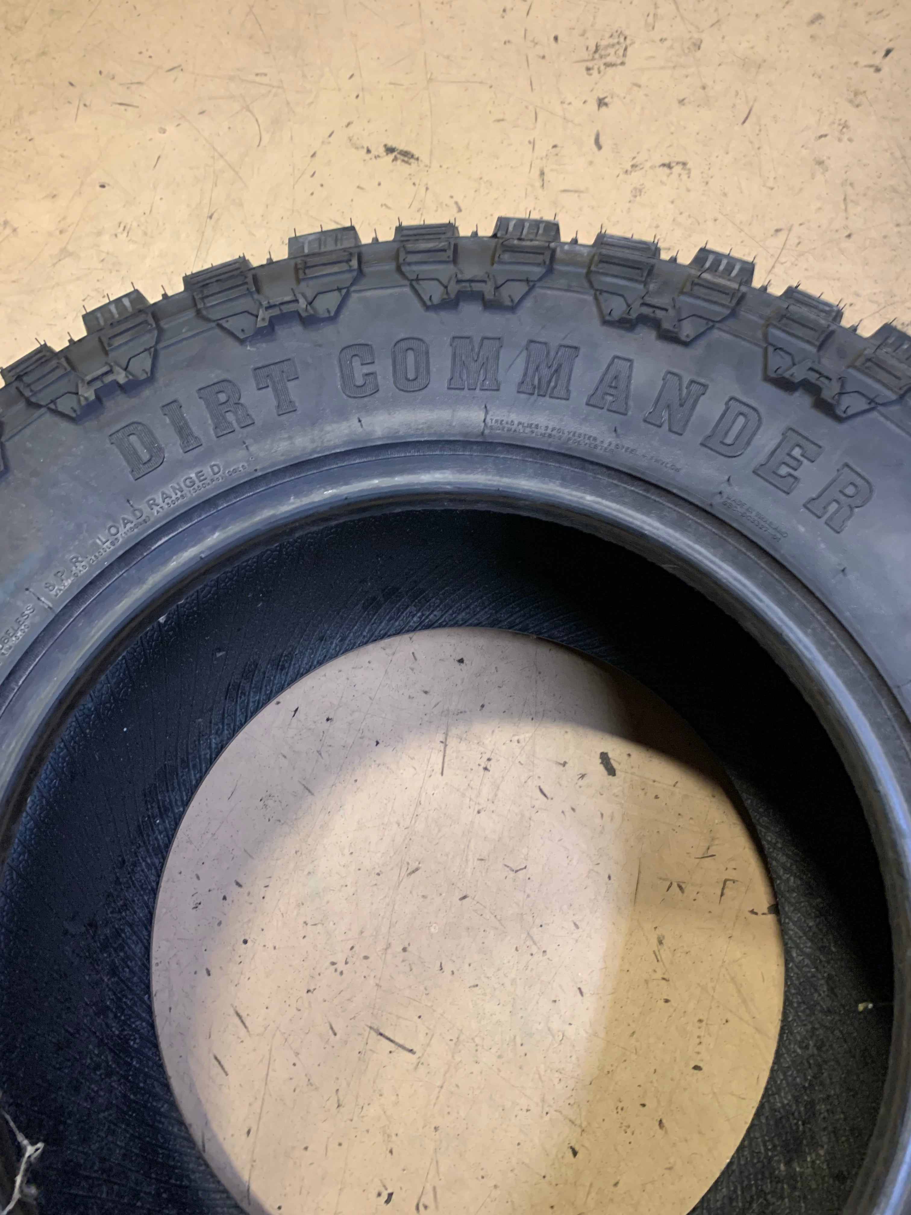 (KSL ONLY) 4 CENTENNIAL DIRT COMMANDER MT LT 33 12.5 17 114Q LRD MUD TERRAIN TIRE TCD1733125D