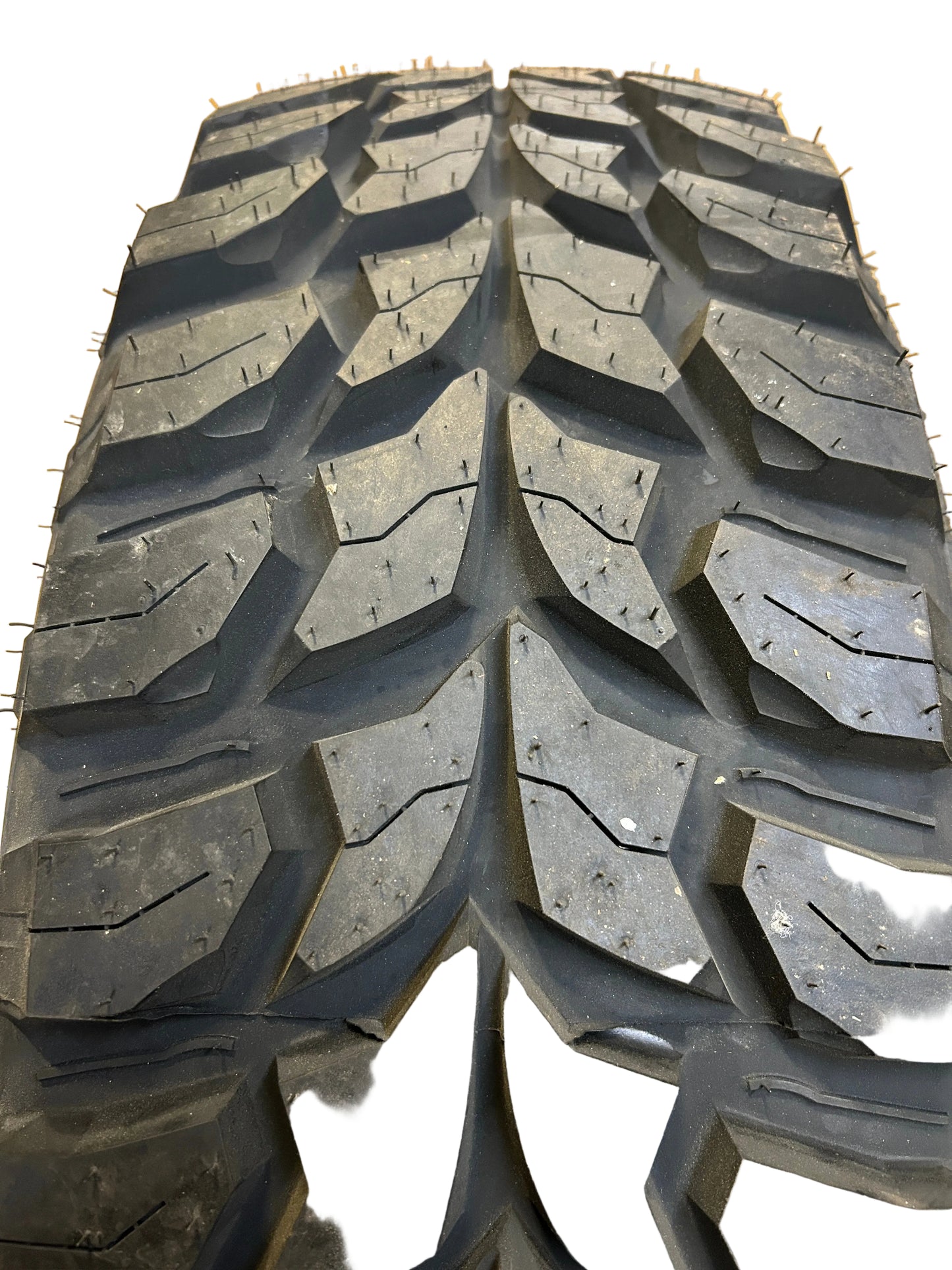 ROADONE CAVALRY M/T BSW LT 275 70 18 125/122Q 10PLY MUD TIRE RL1292