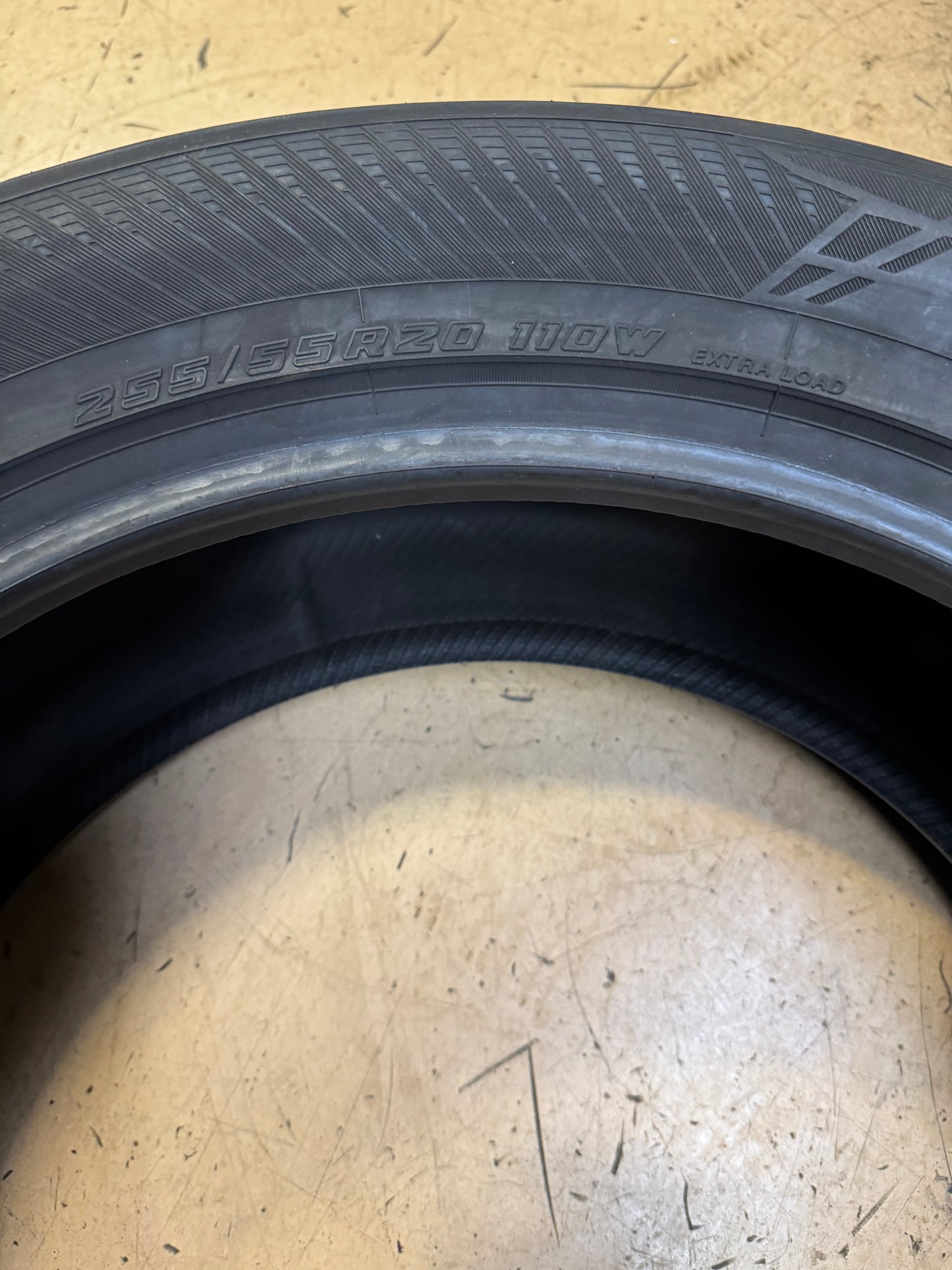 YOKOHAMA GEOLANDAR X-CV G057 BSW P 255 55 20 110W XL ALL SEASON TIRE 110157011