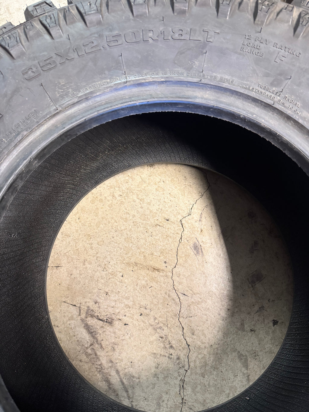 MUD CLAW COMP MTX BSW LT 35 12.5 18 128Q 12PLY MUD TERRAIN TIRE MTX95