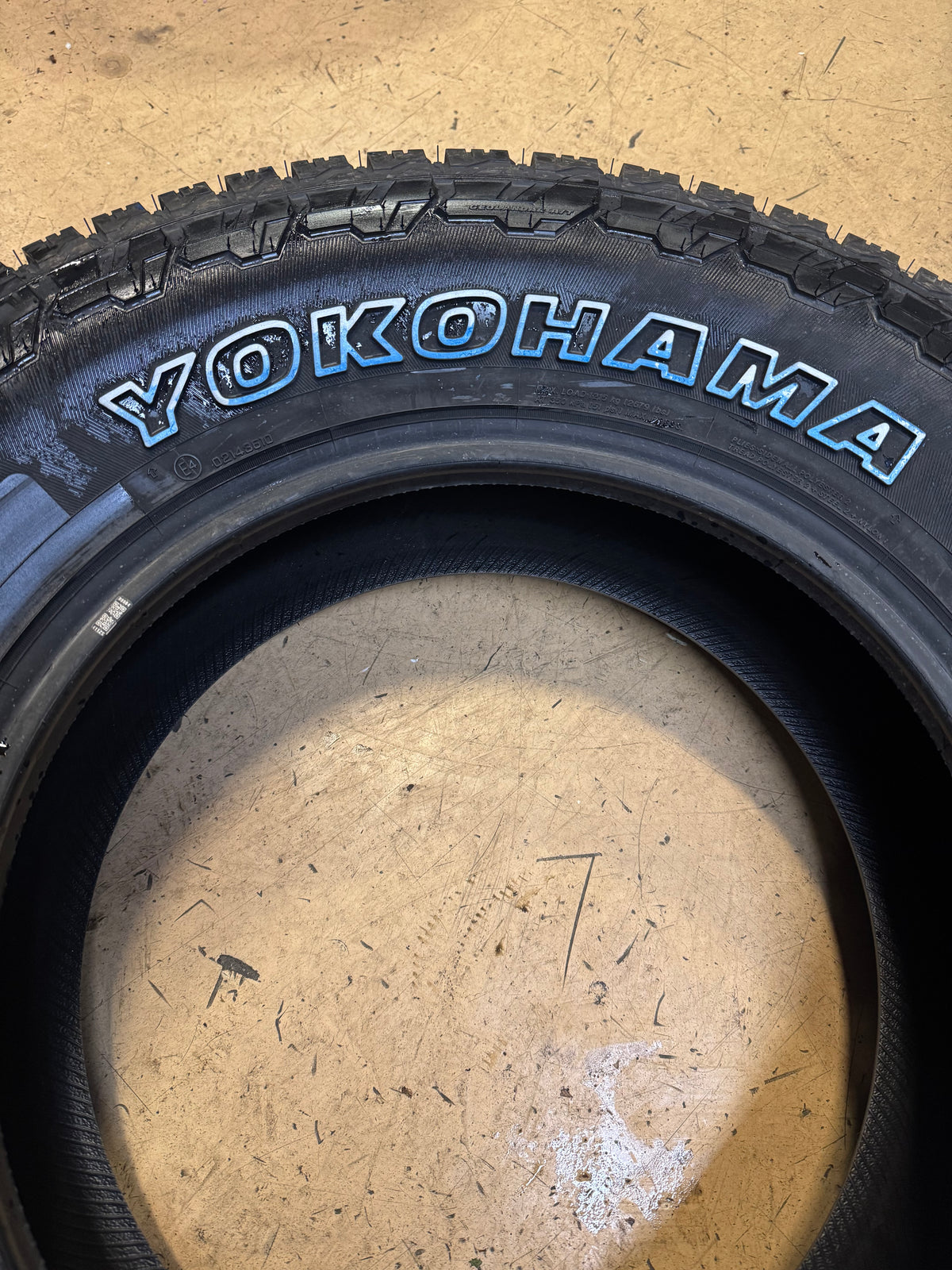 2 YOKOHAMA GEOLANDAR  AT4 GO18 RWL P 265 70 17 115T ALL TERRAIN TIRE 110101908