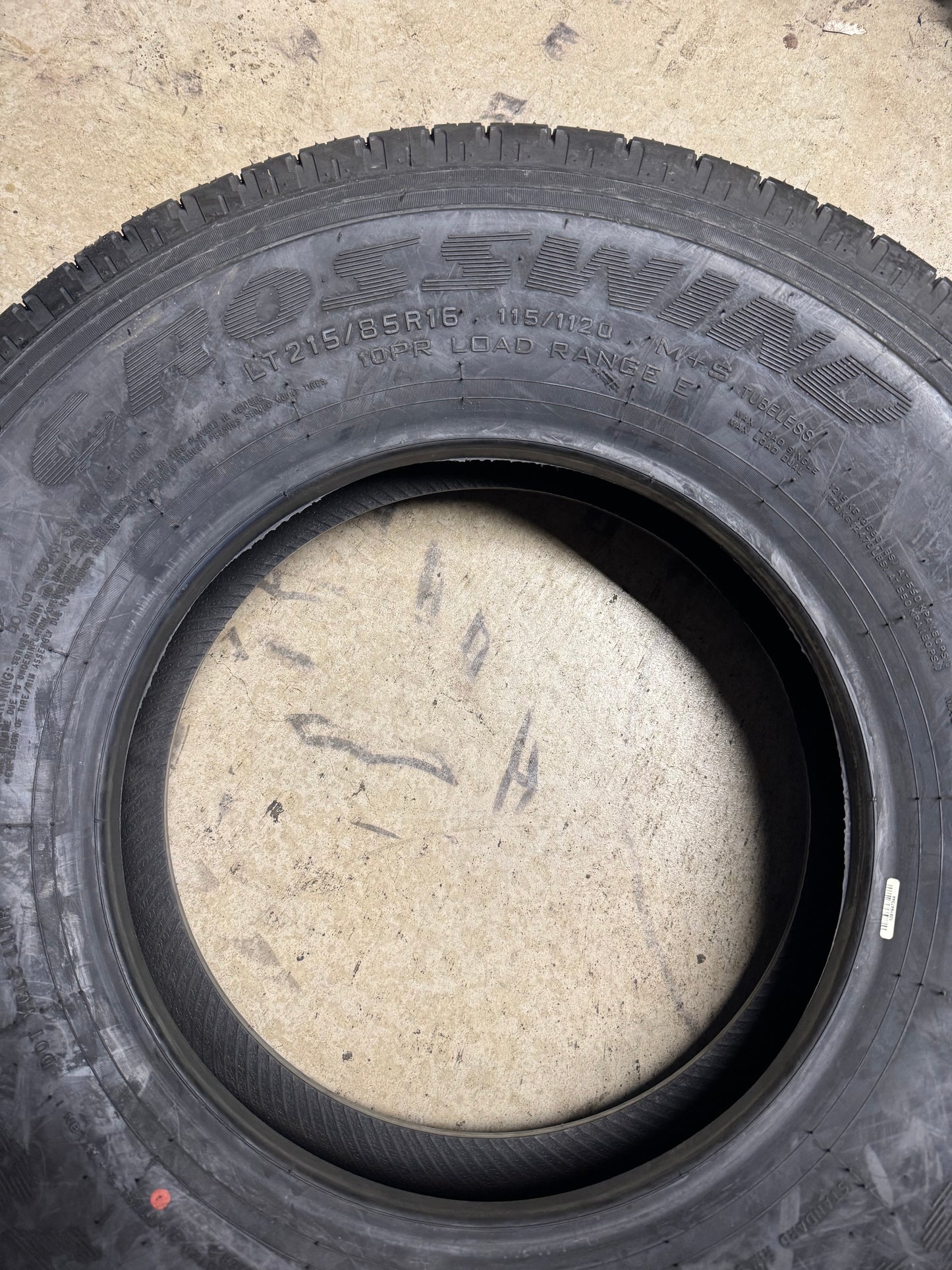 NOS CROSSWIND L780 BSW LT 215 85 16 115/112Q 10PLY ALL SEASON TIRE LTR2071LL
