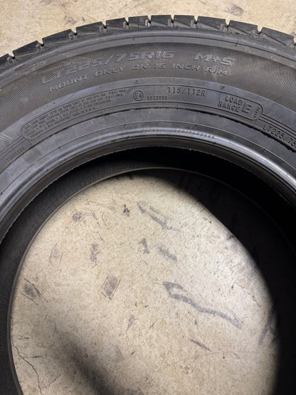 MASTERCRAFT COURSER HXT BSW LT 225 75 16 115/112R 10PLY HIGHWAY TERRAIN TIRE 175003001