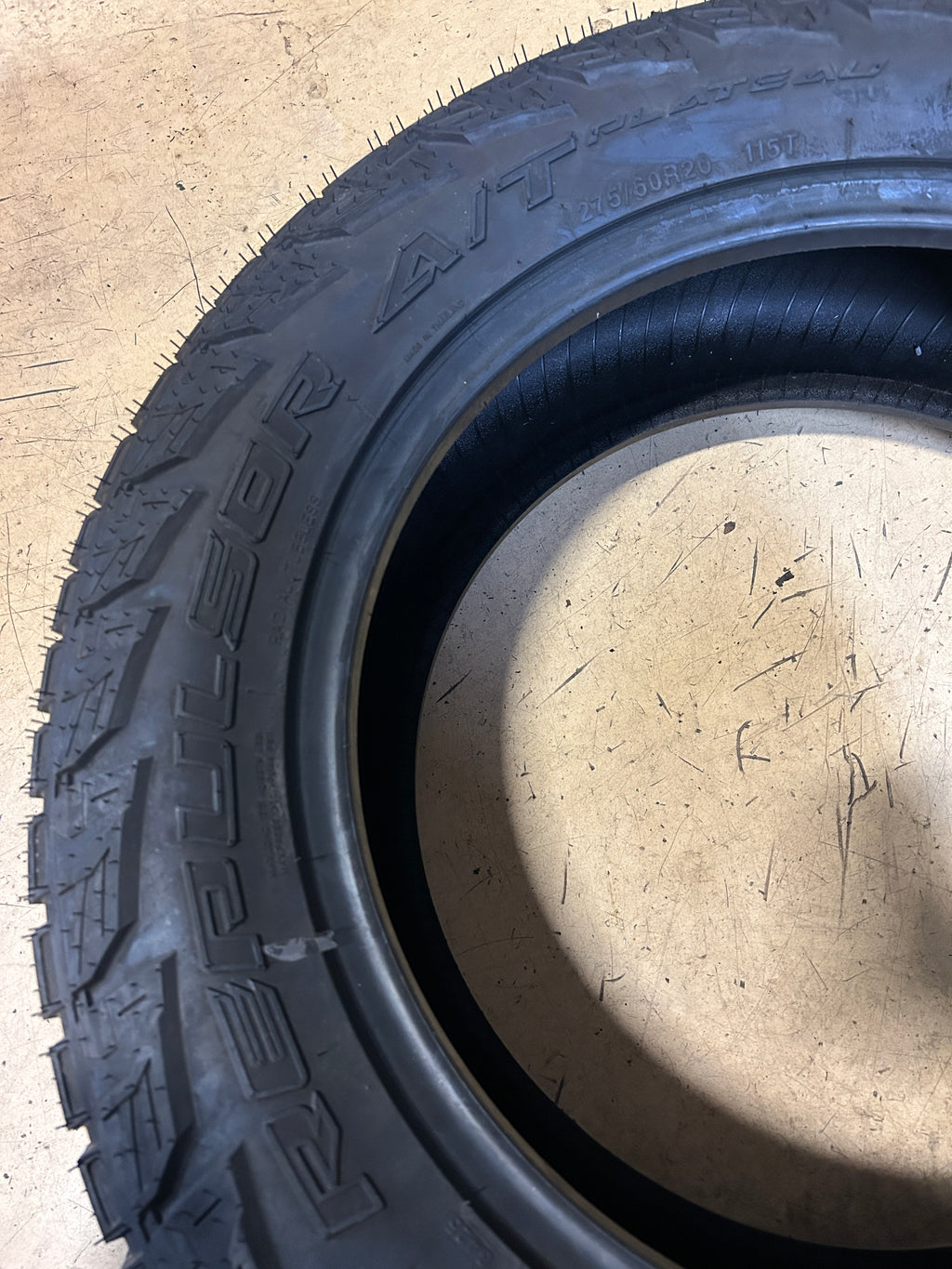 RBP REPULSOR A/T PLATEAU BSW P 275 60 20 115T ALL TERRAIN TIRE RBPSMPAT2060010