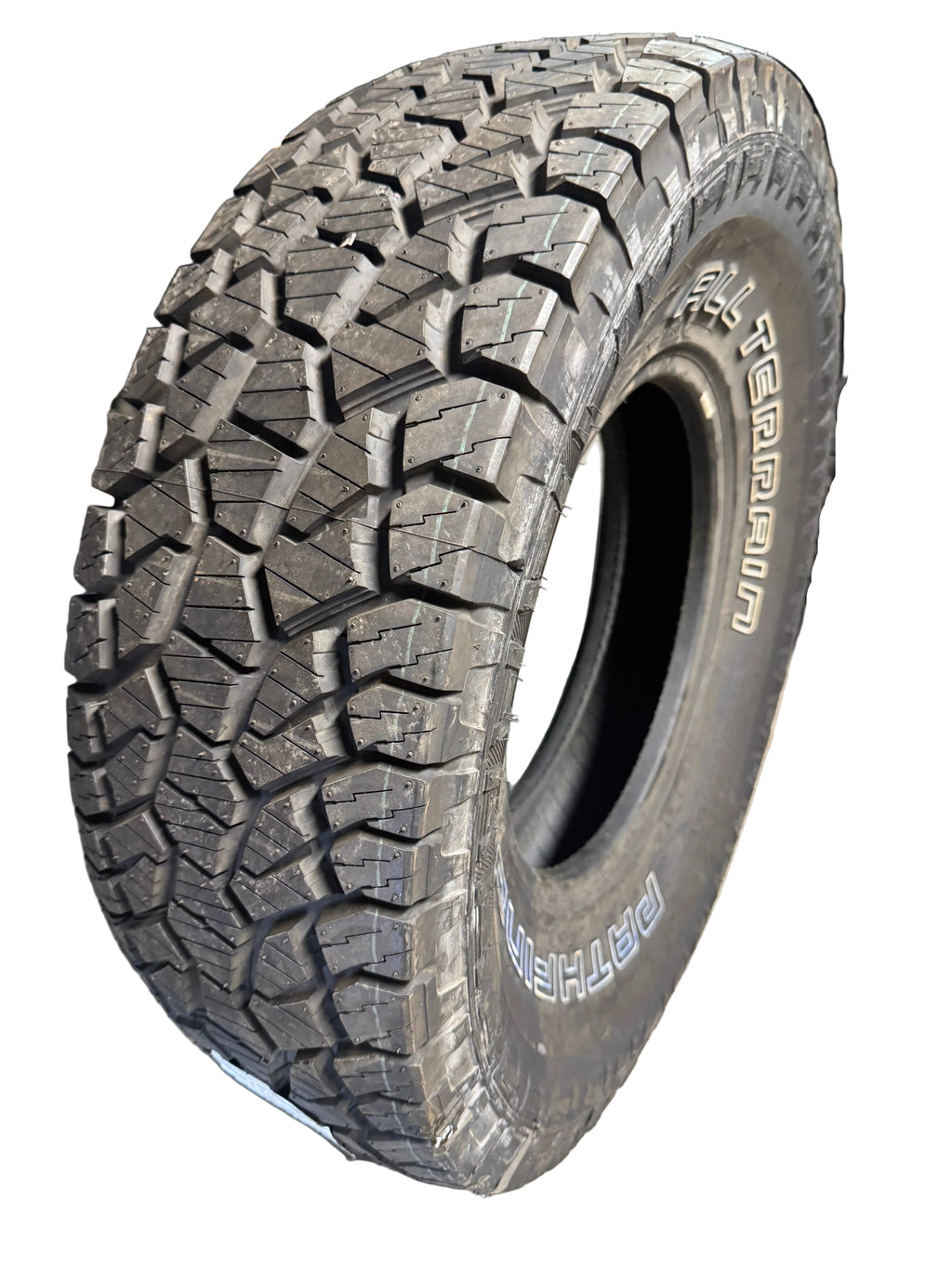 2 NOS PATHFINDER ALL TERRAIN OWL LT 31 10.5 15 109S 6PLY TIRE 2020518