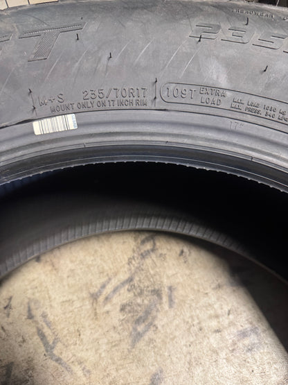 NOS MASTERCRAFT COURSER AXT2 BSW P 235 70 17 109T XL ALL TERRAIN TIRE 177131007