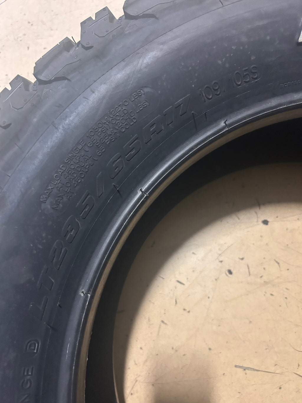 BFGOODRICH ALL-TERRAIN T/A KO3 RWL LT 235 65 17 109/105S   TIRE 45926