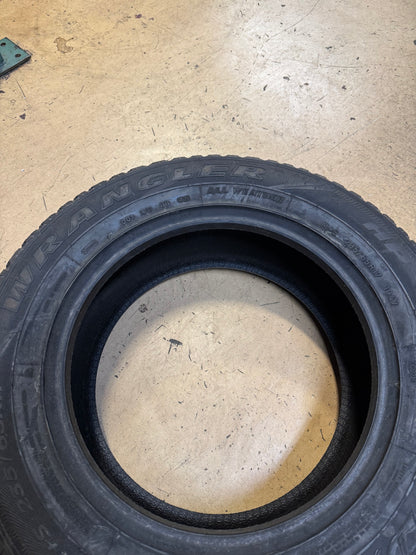 GOODYEAR WRANGLER HP BSW P 235 65 17 104V ALL WEATHER TIRE 572770