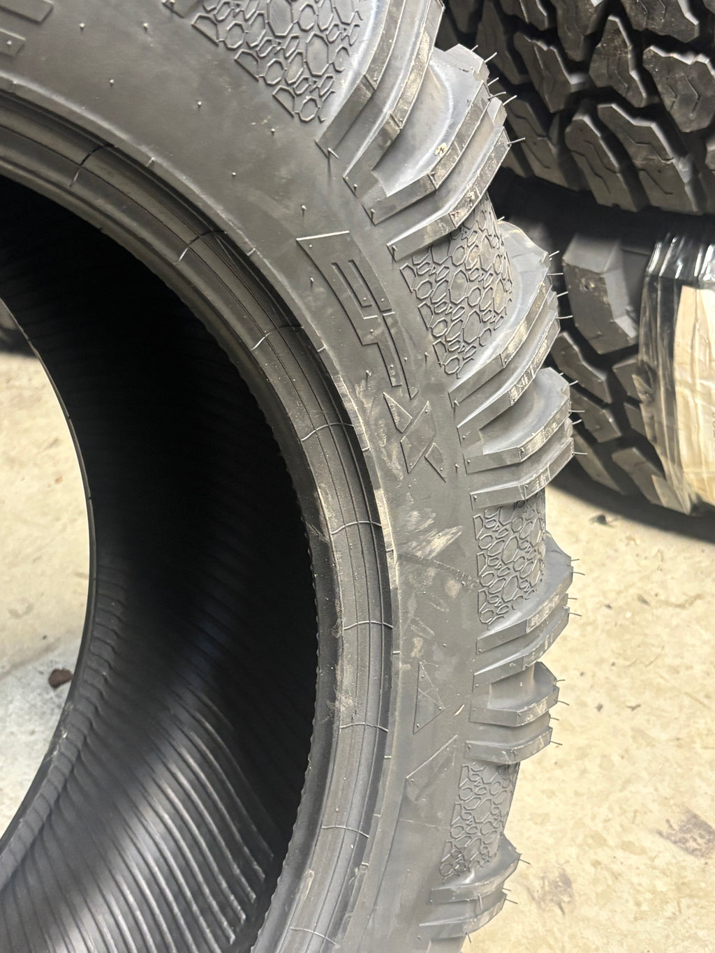 EFX MOTORAVAGE BSW ATV/UTV 35 10 20 70M LRD 8PLY TIRE MR351020
