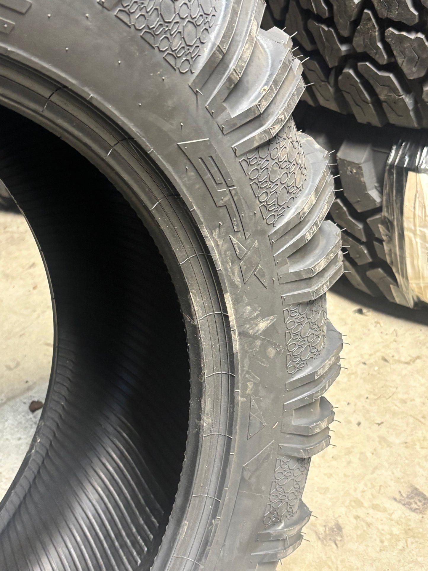 EFX MOTORAVAGE BSW ATV/UTV 35 10 20 70M LRD 8PLY TIRE MR351020