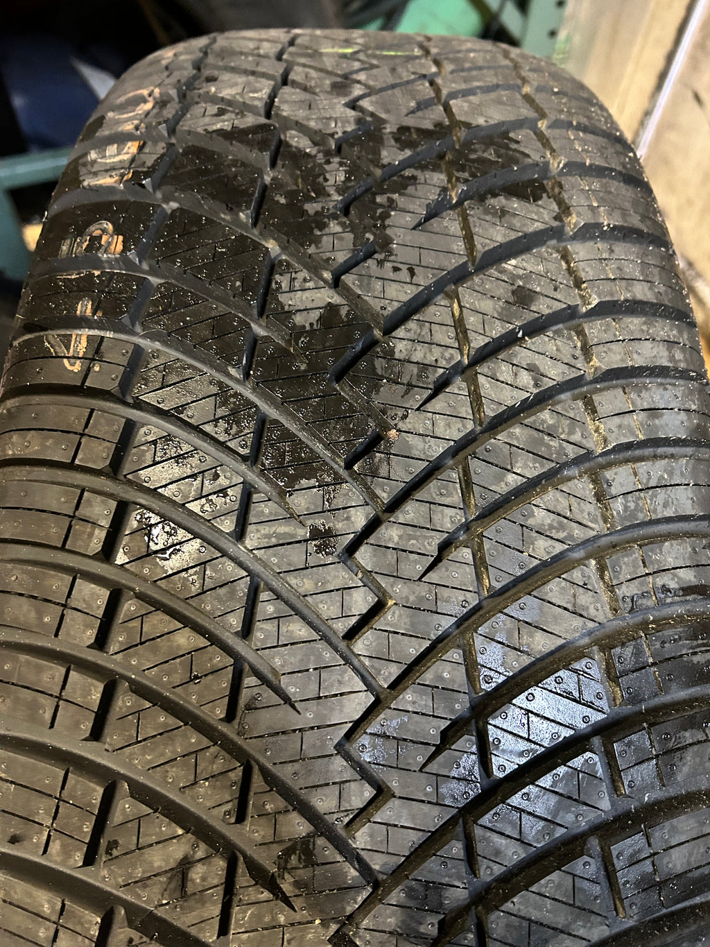 2 PIRELLI SCORPION WEATHERACTIVE BSW P 275 60 20 115H ALL WEATHER TIRE 4516000