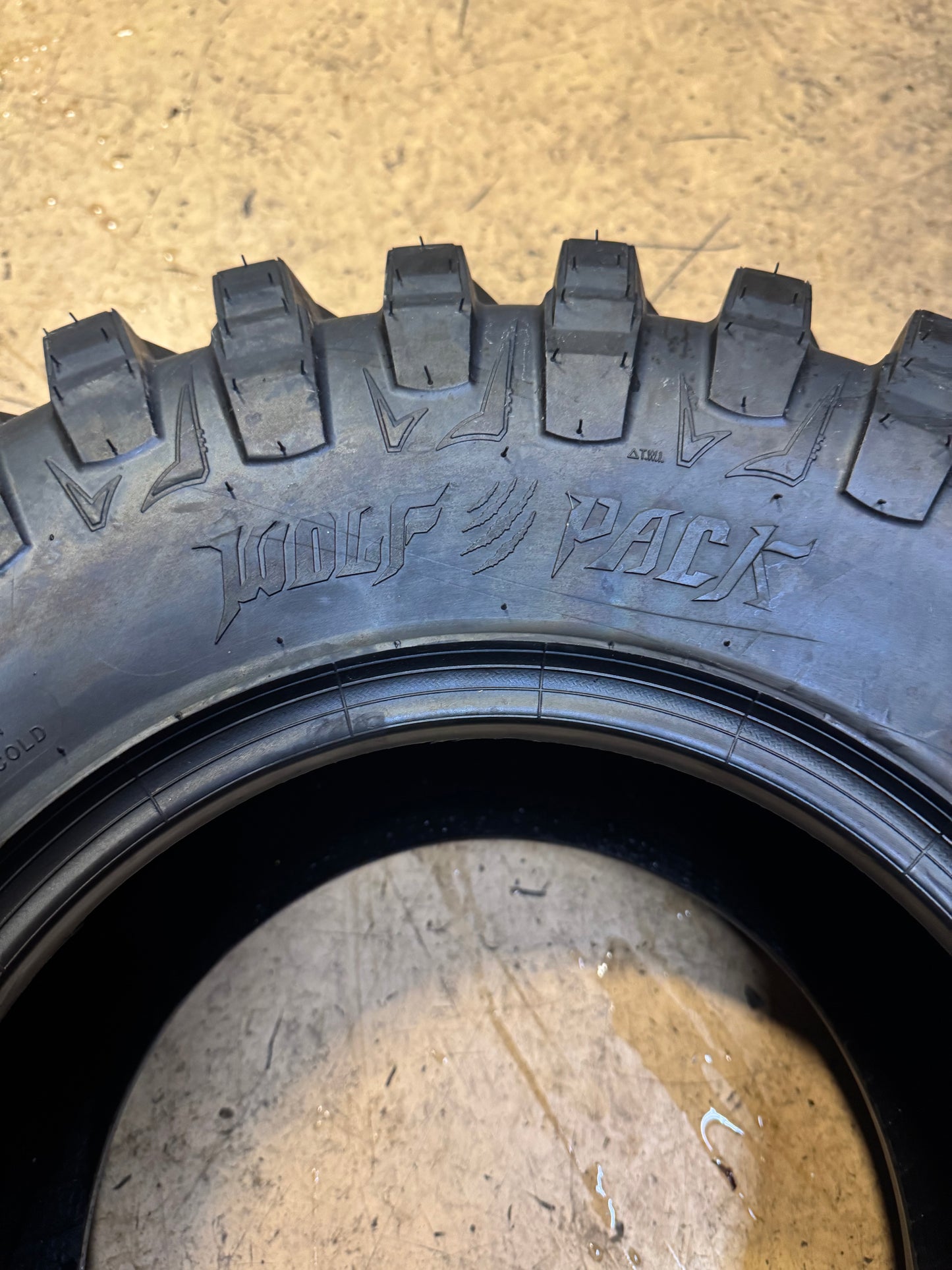 WOLF PACK P3057 BSW AT 26 9 12 60M 10PLY ATV/UTV TIRE WD3069