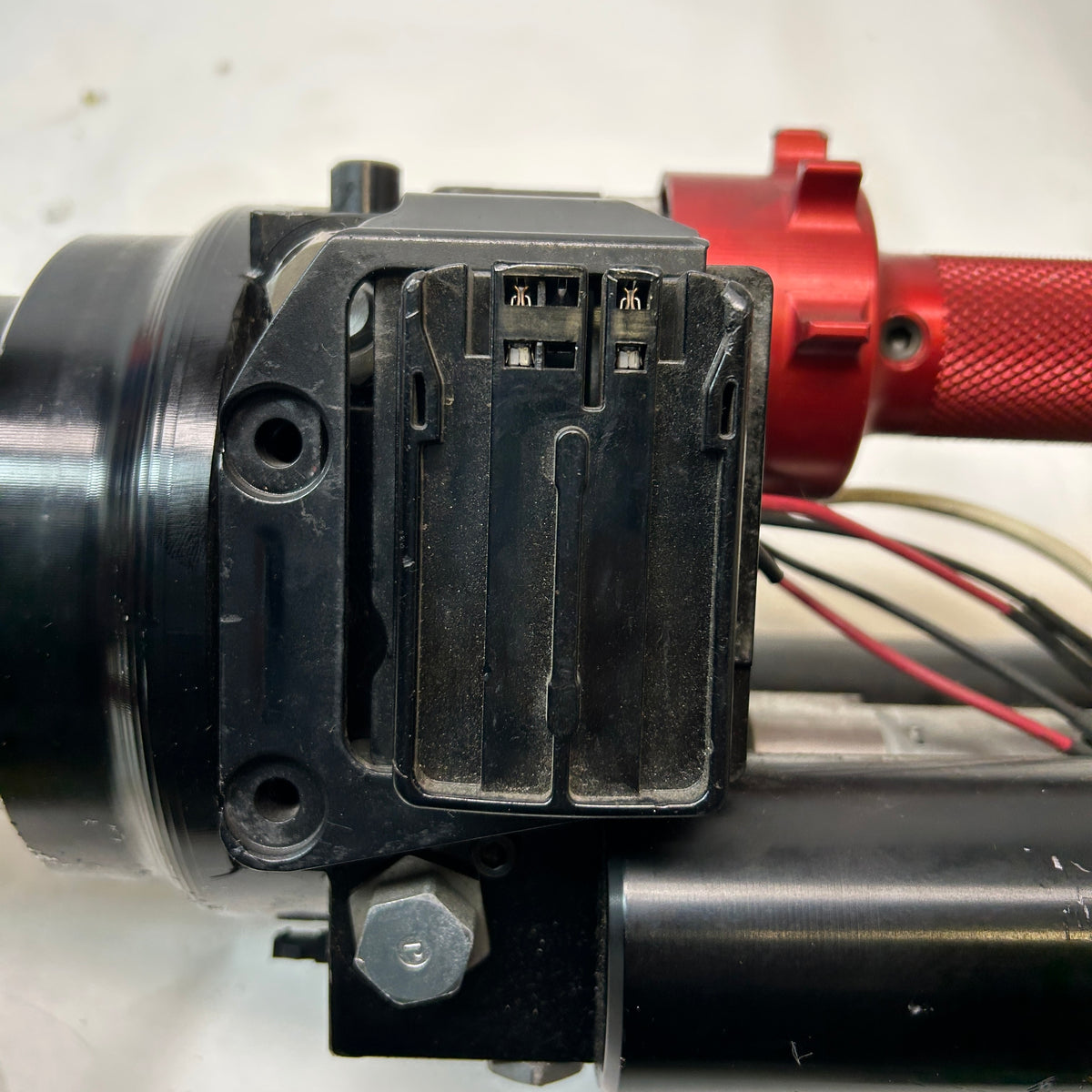 USED TNT RESCUE STORM SERIES 2 BATTERY POWEED CUTTERS EBFC-320D